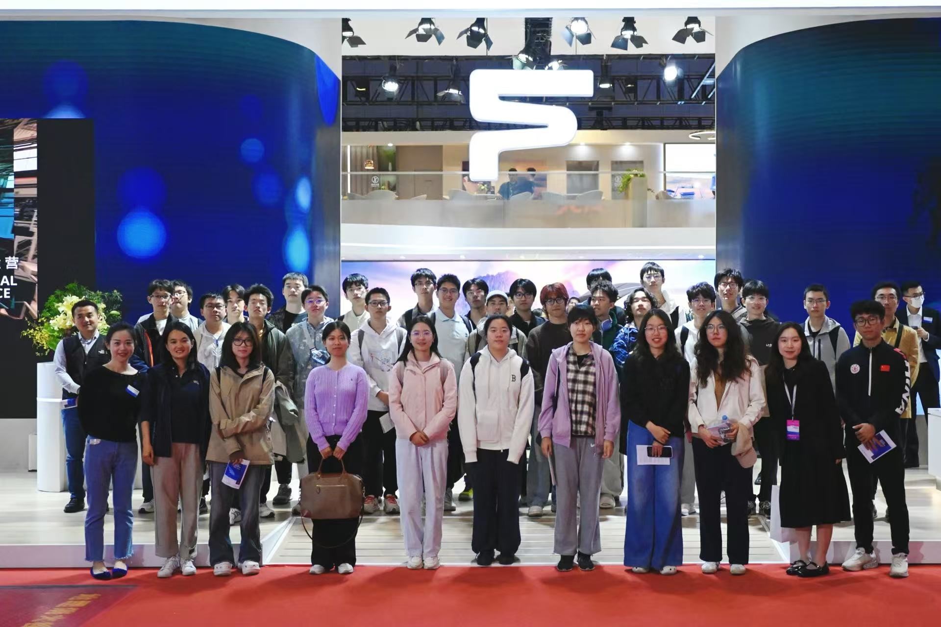 上海车展参观活动